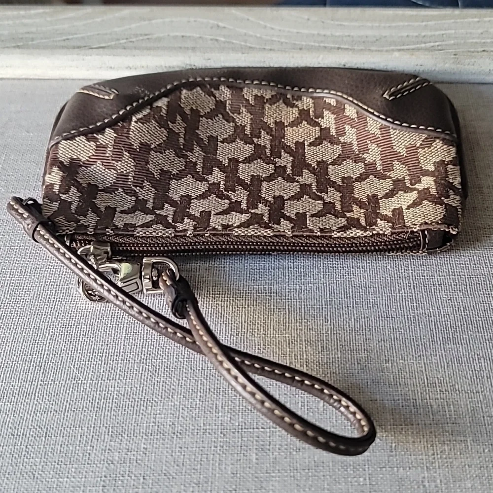 New York & Company Brown Wristlet